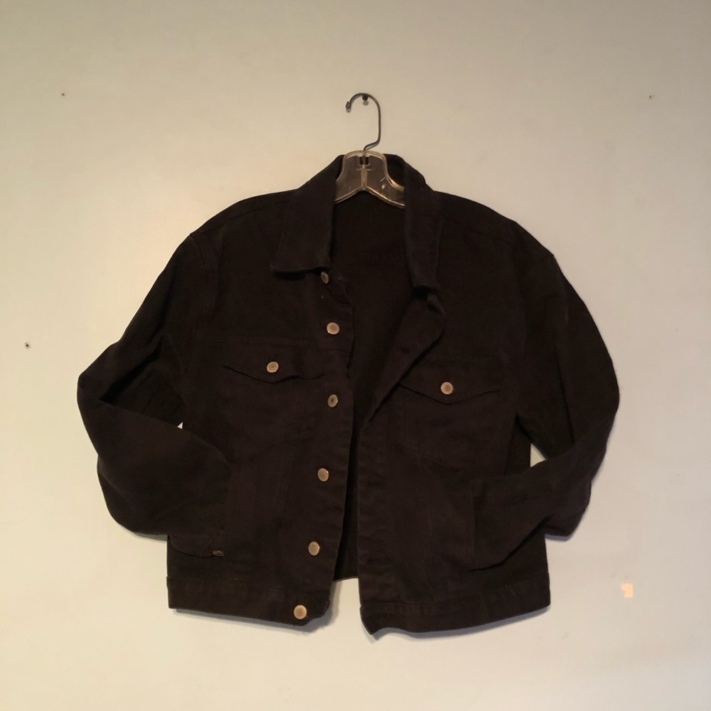 Black denim jacket! Never worn!